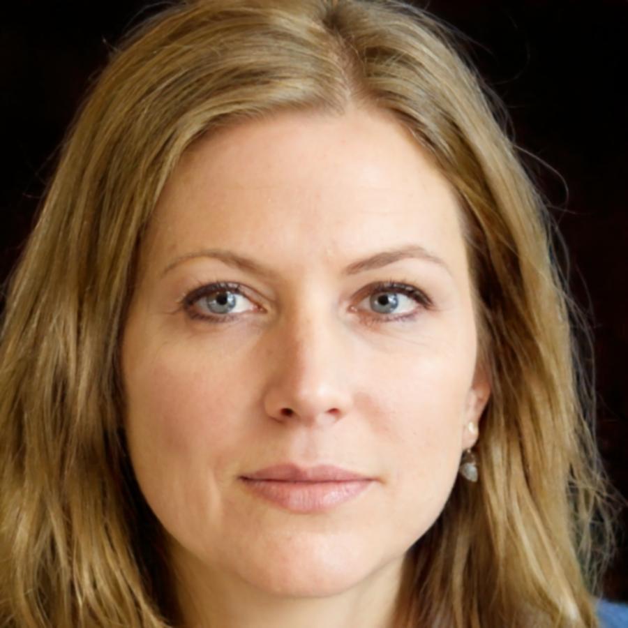 Portrait de Séverine Duplessis, experte en gestion d'incidents de sécurité